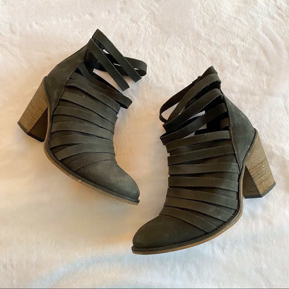 Free People Hybrid Heel Boot - Charcoal - Picture 3 of 12